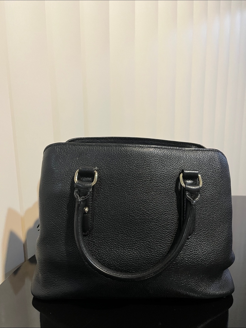 Kate Spade Black Pebbled Leather Satchel / Crossbody Gold Hardware + Charms.NWOT - Picture 2 of 10